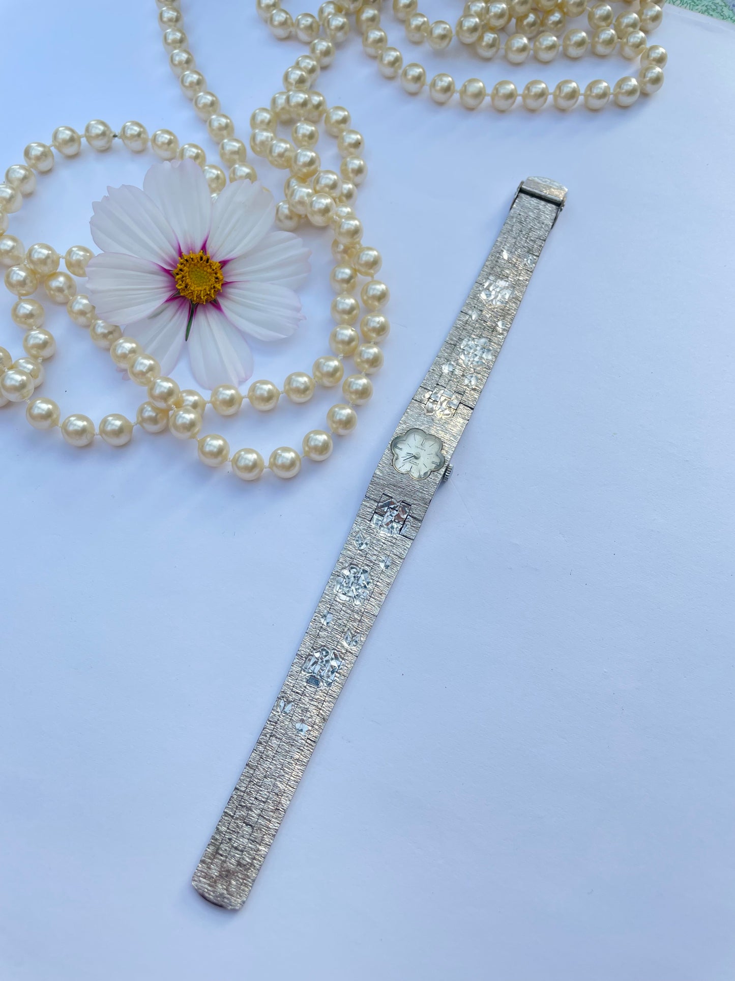 The Kiki Flower Watch
