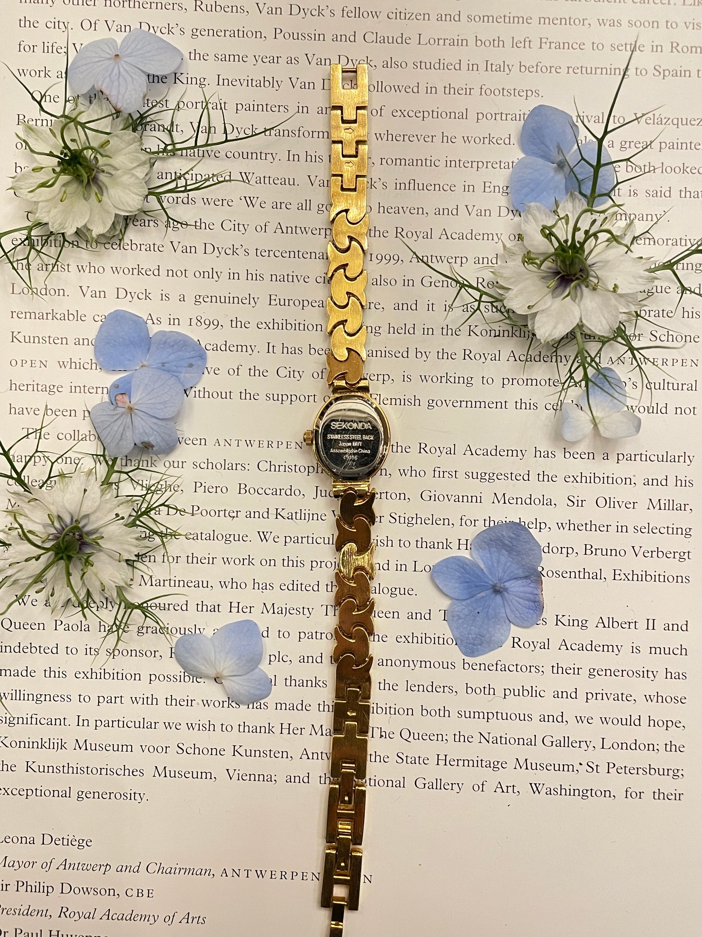 The Iris Watch