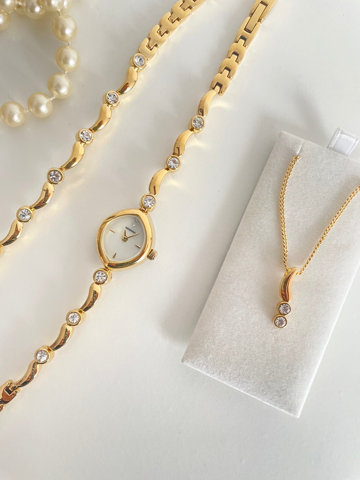 The Cantina Watch, Bracelet & Necklace Set