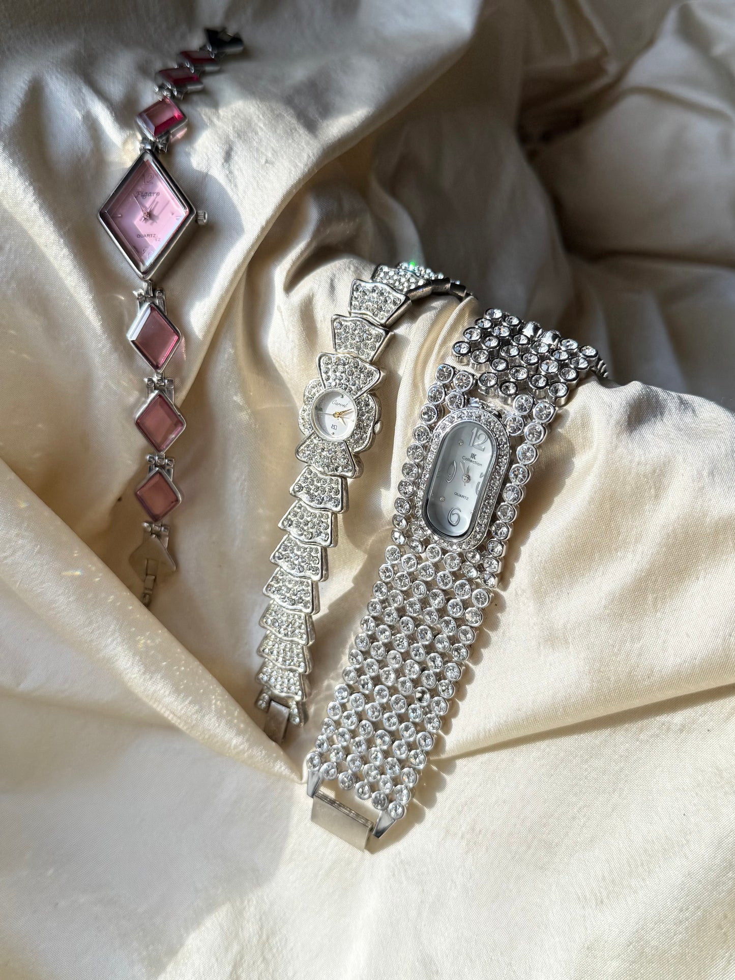 The Figaro Pink Watch