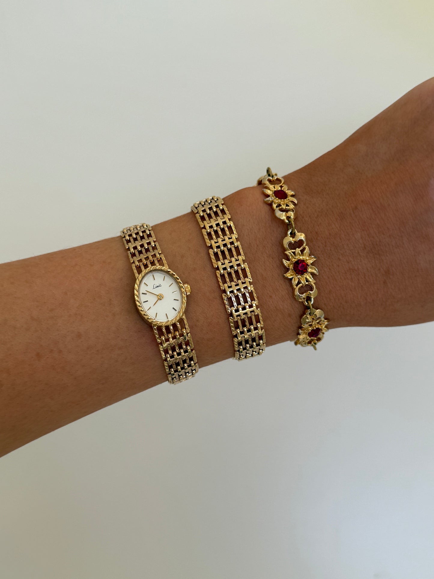 The Camilla Watch & Bracelet Set