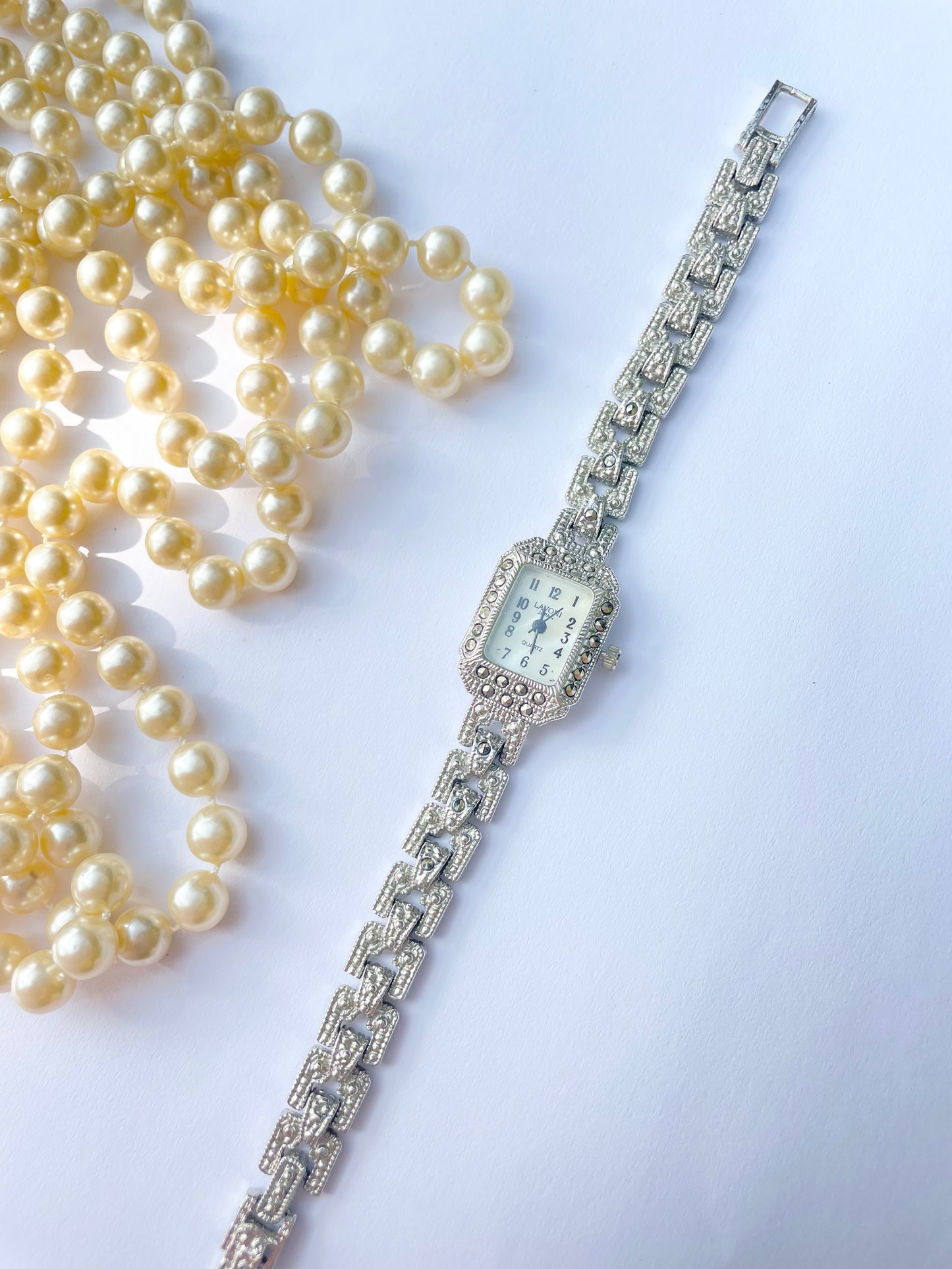 Lavoni Jepan Watch