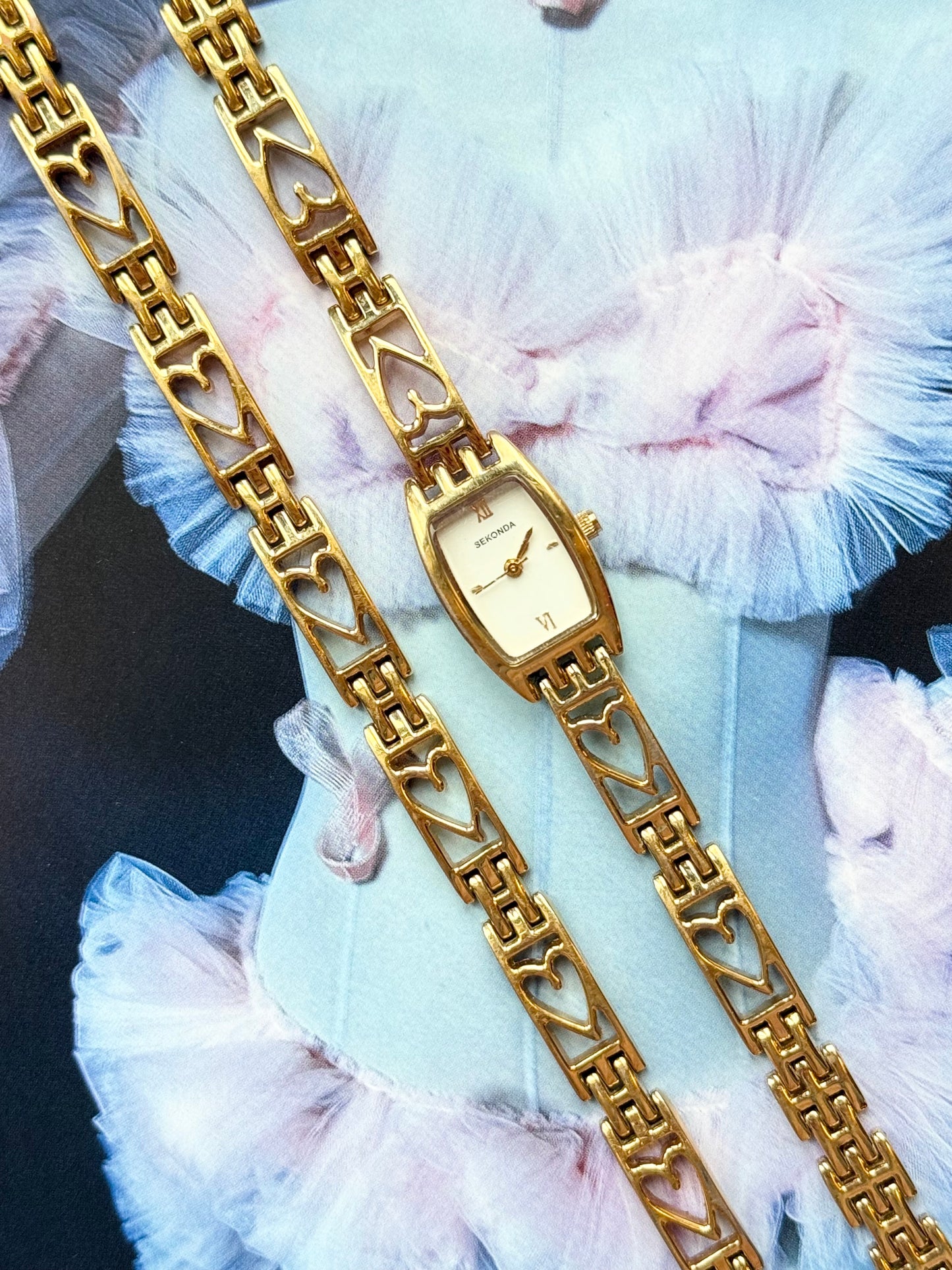 The Lola Heart Watch & Bracelet Set