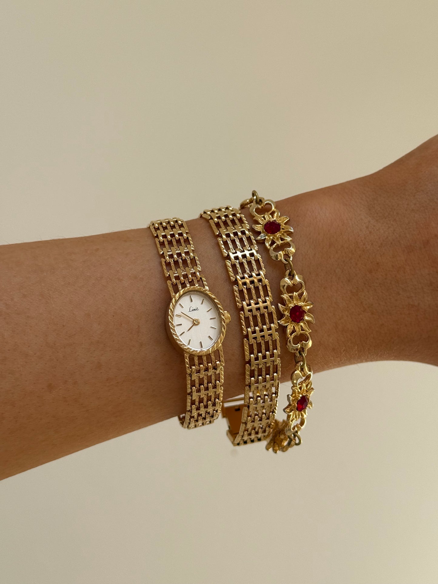 The Camilla Watch & Bracelet Set