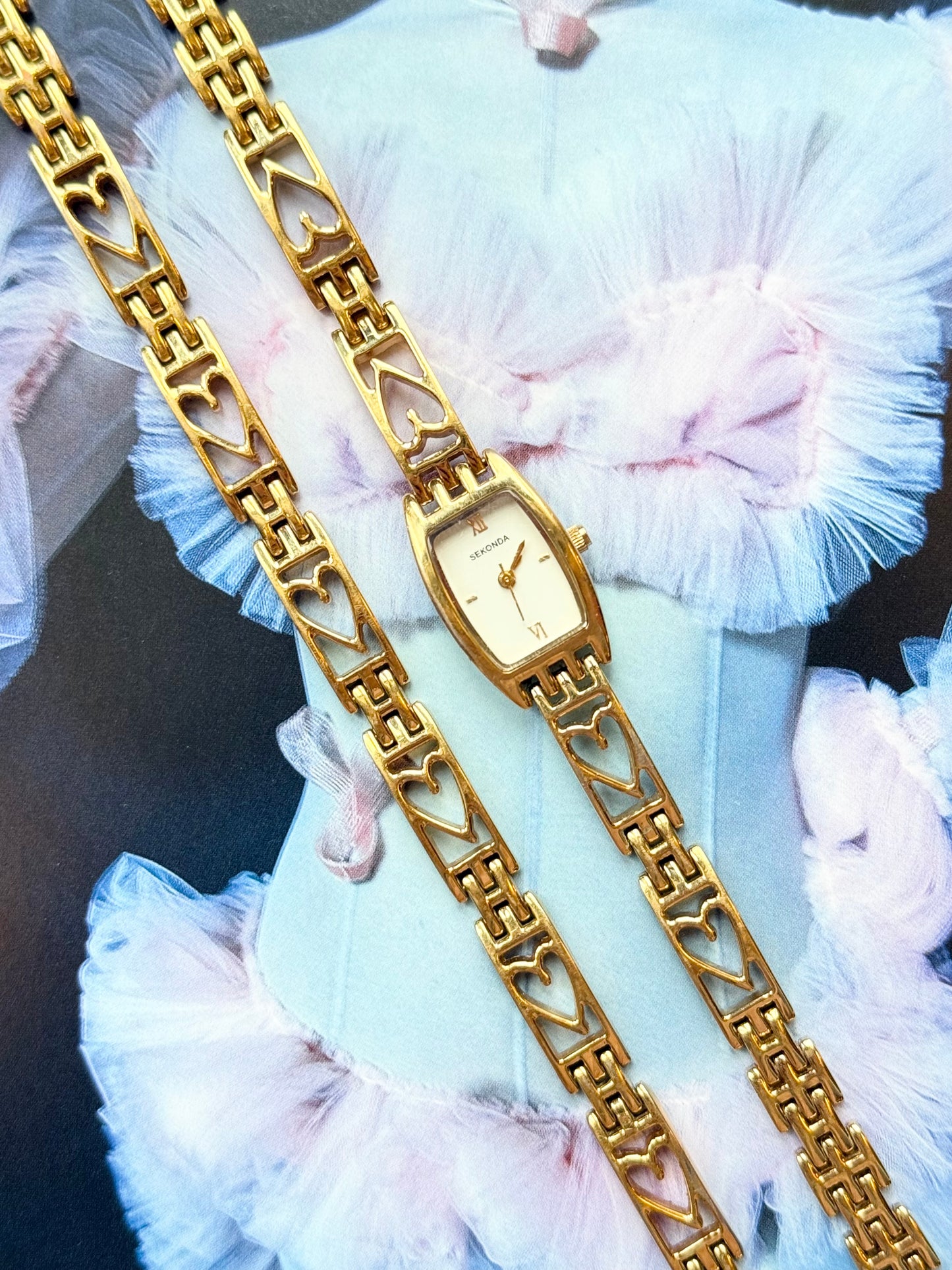 The Lola Heart Watch & Bracelet Set
