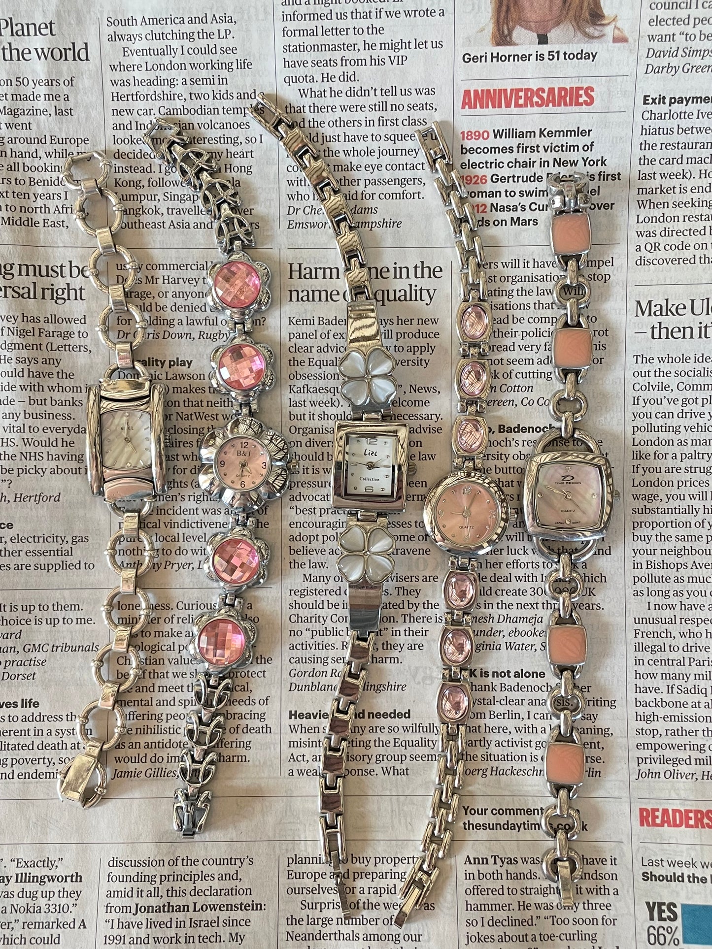 Lize Quartz Clover Watch