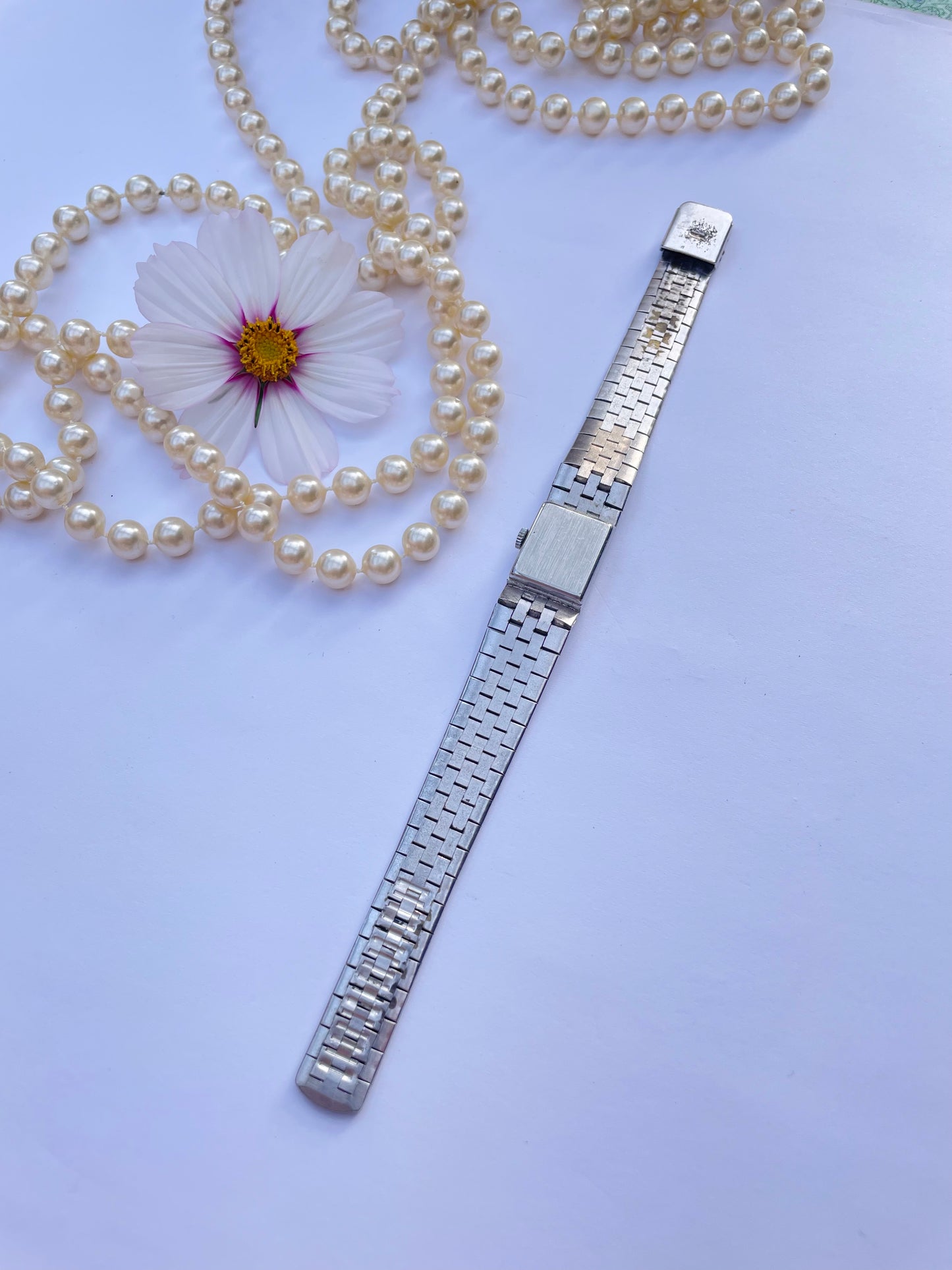 The Kiki Flower Watch