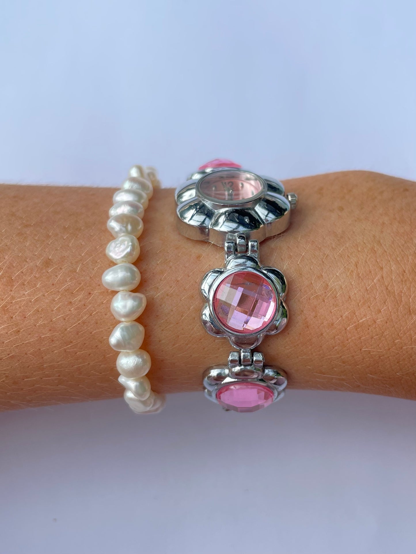 B&J Quartz Daisy Watch