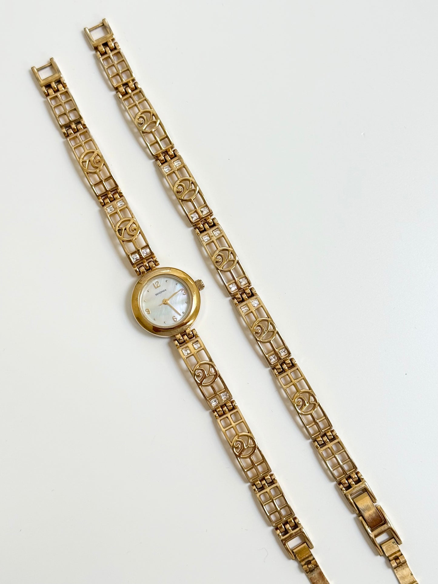 The Antoinette Watch & Bracelet Set