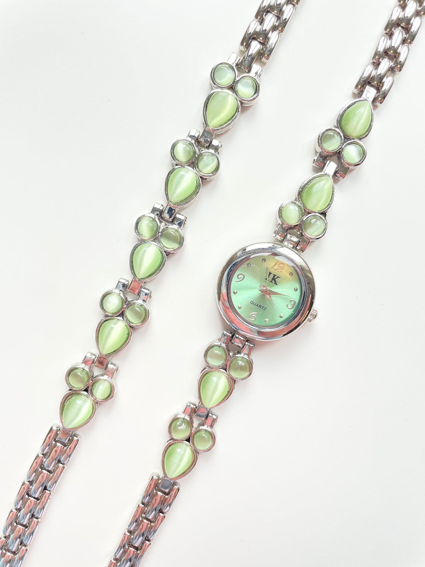The Apple Watch & Bracelet Set