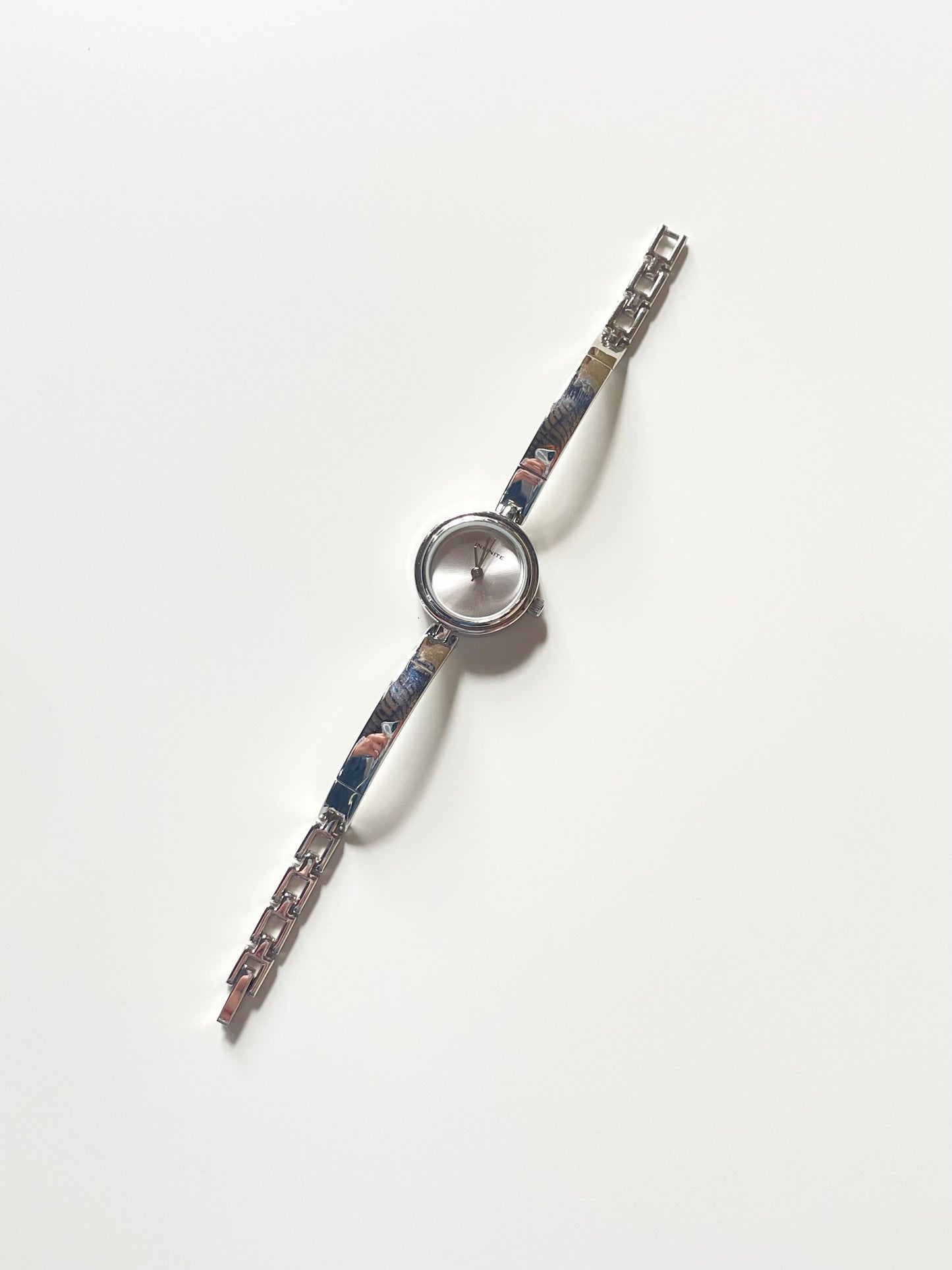 The Iris Watch