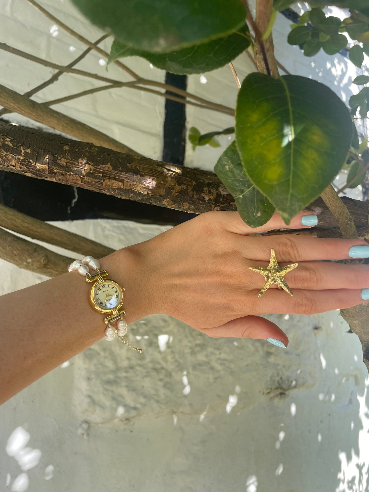 The Freshwater Pearl Watch
