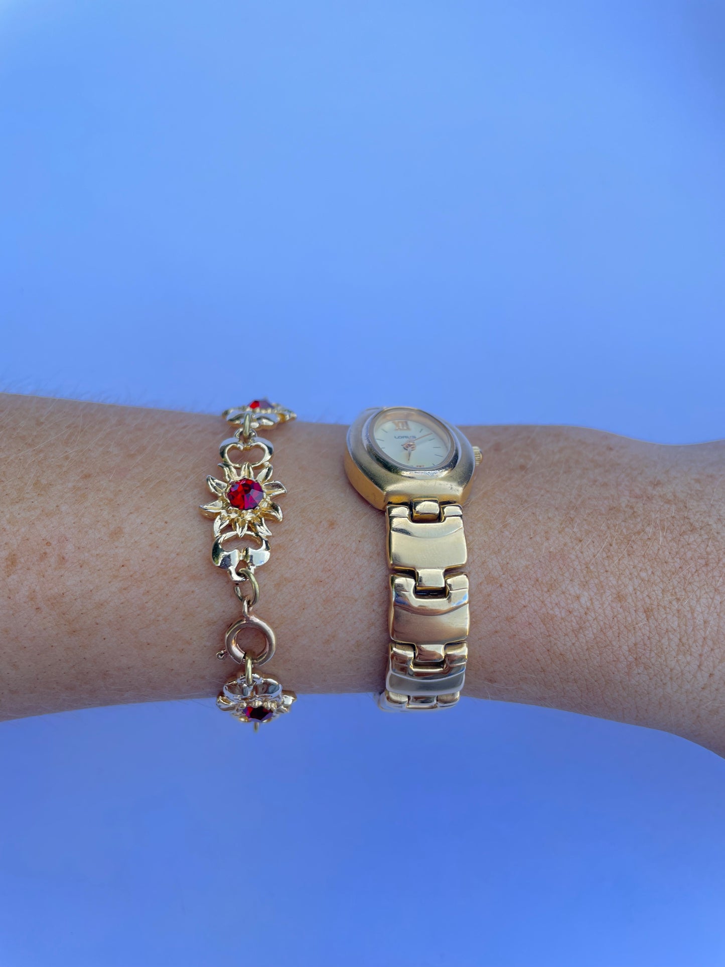 The Iris Watch