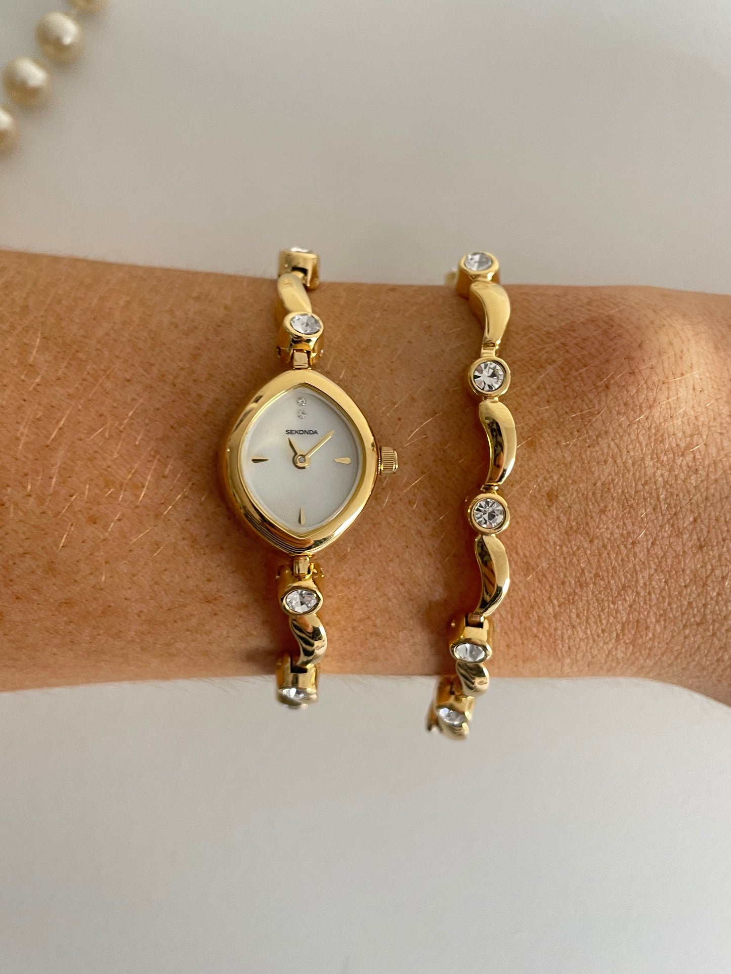 The Cantina Watch, Bracelet & Necklace Set