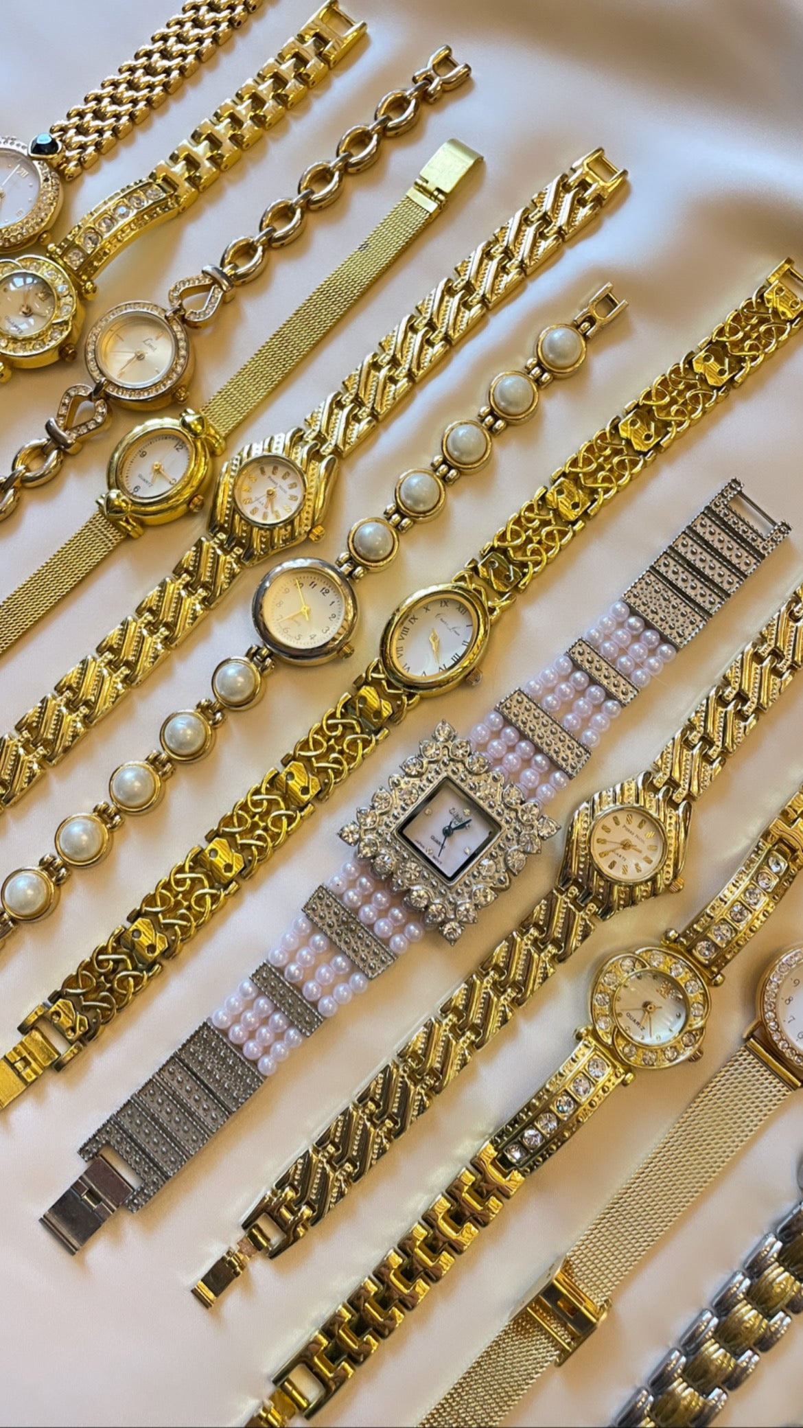 The Calixta Pearl Watch