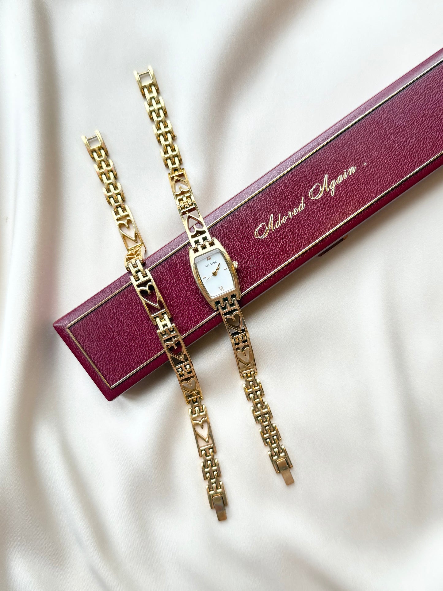 The Lola Heart Watch & Bracelet Set
