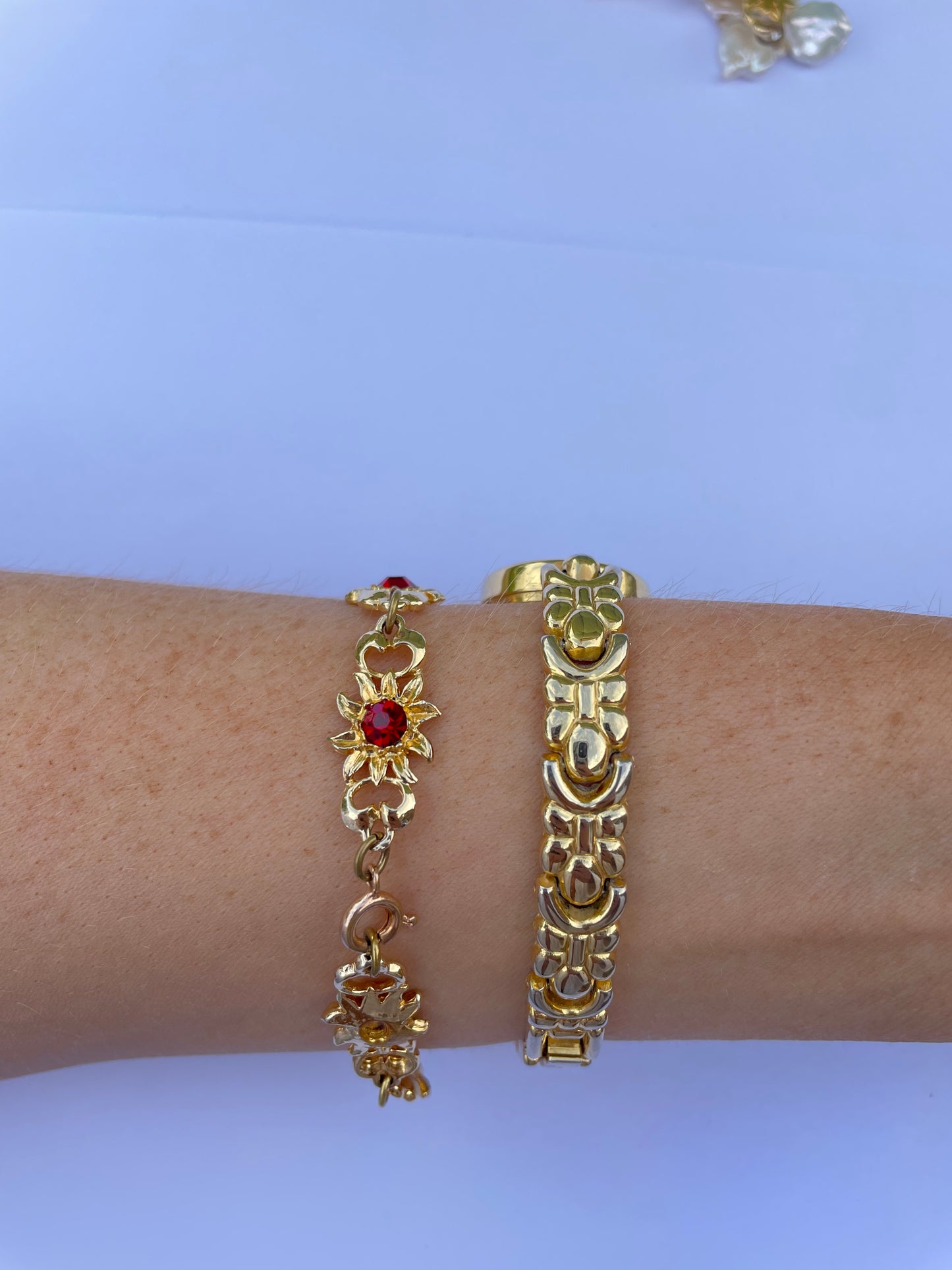 The Gladioli Watch