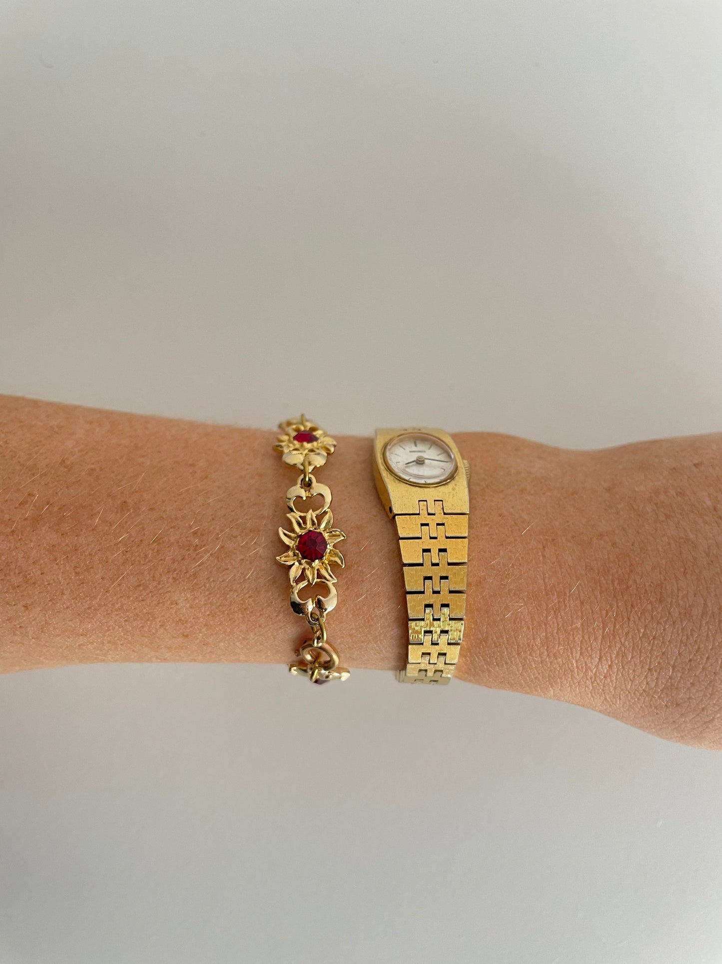 Honey Honey Watch