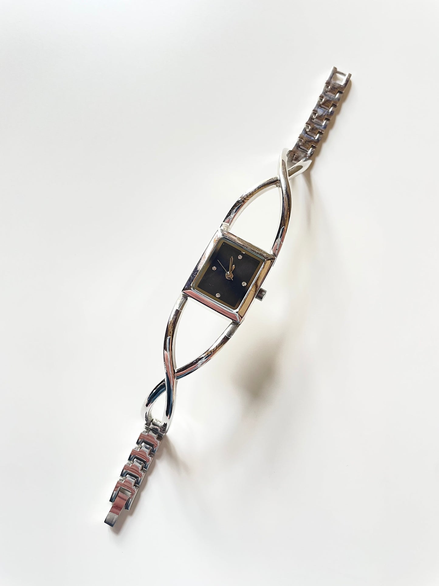 The Hettie Watch