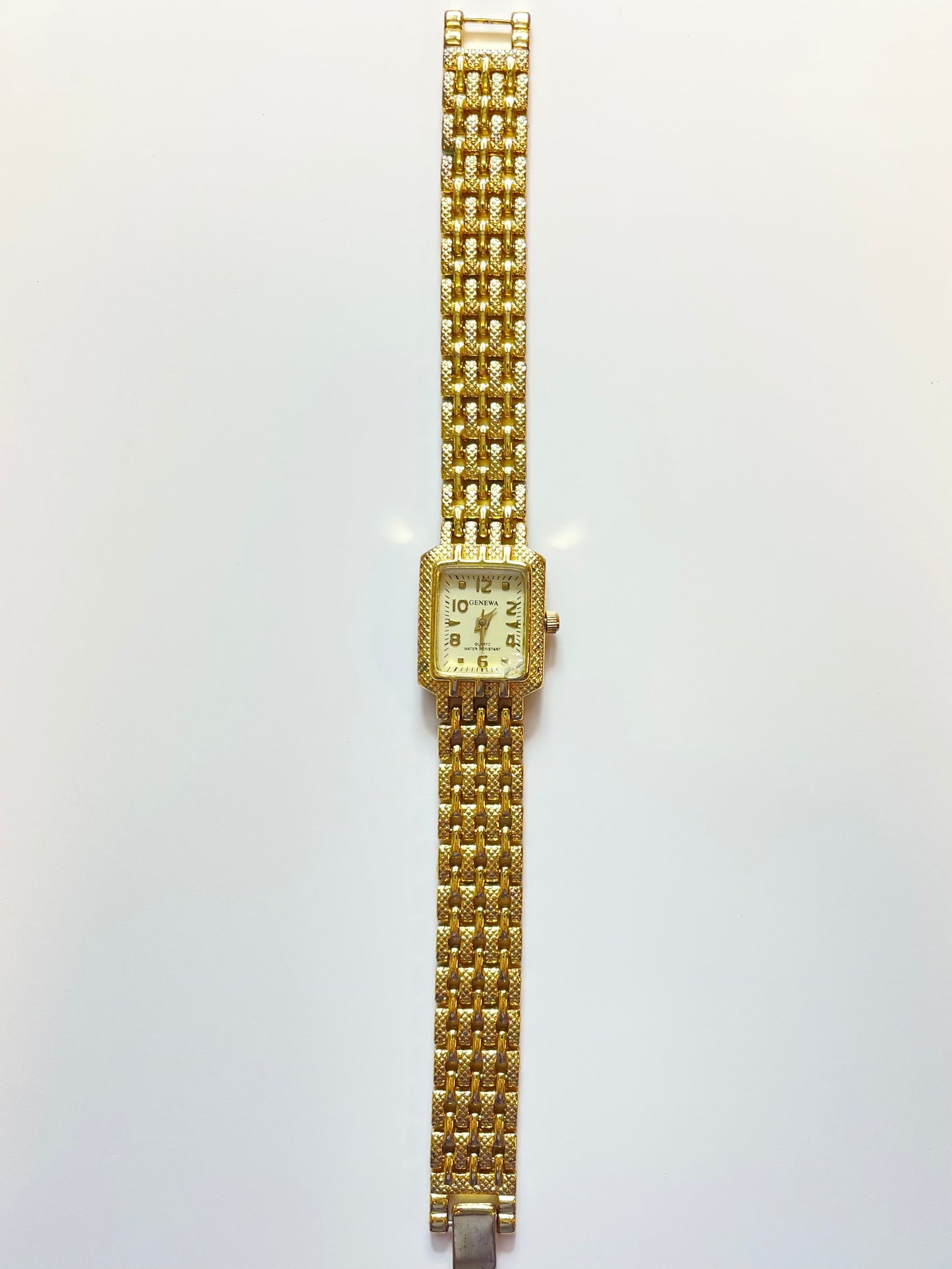 The Lila Watch