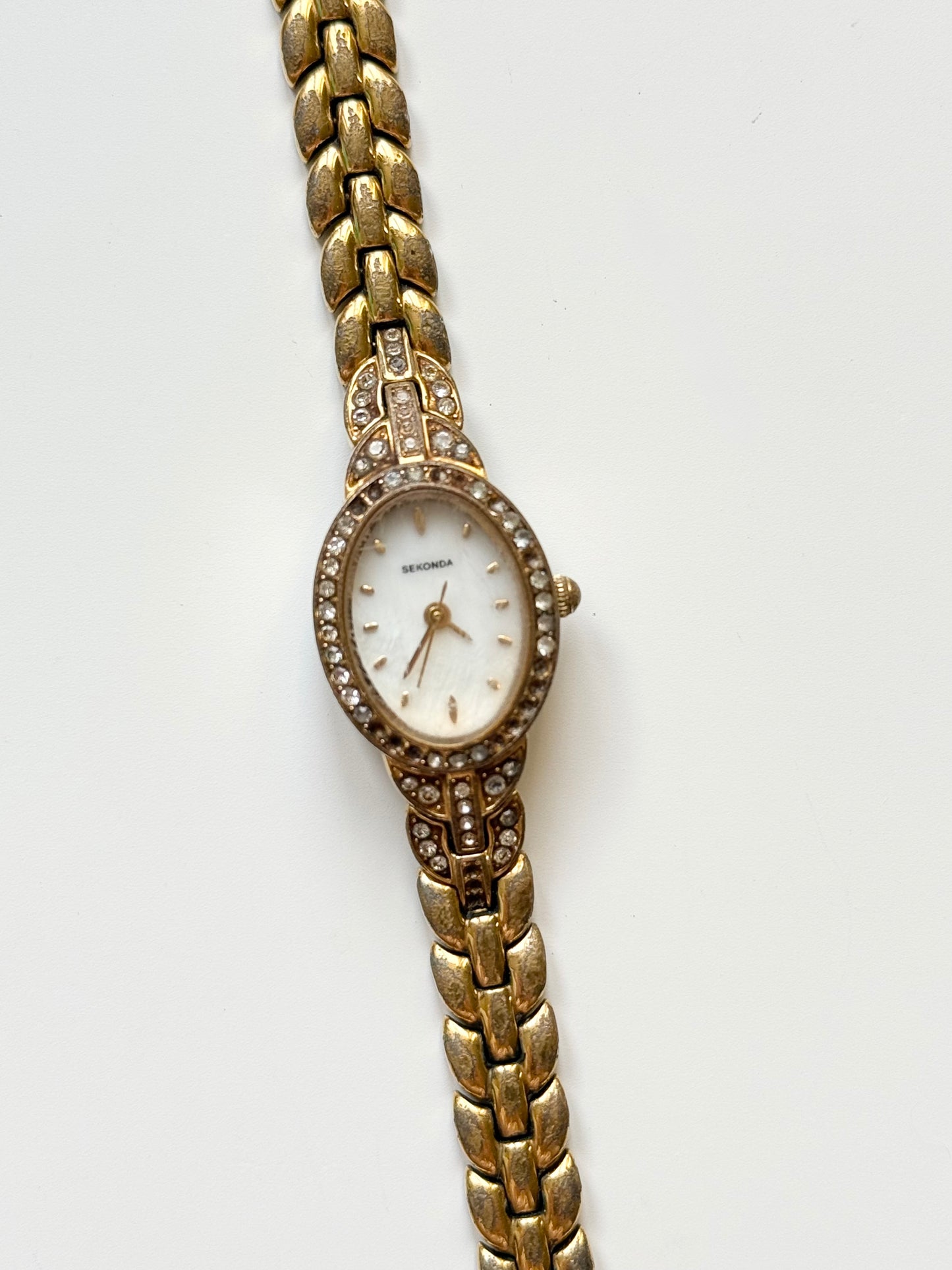 The Eliora Watch