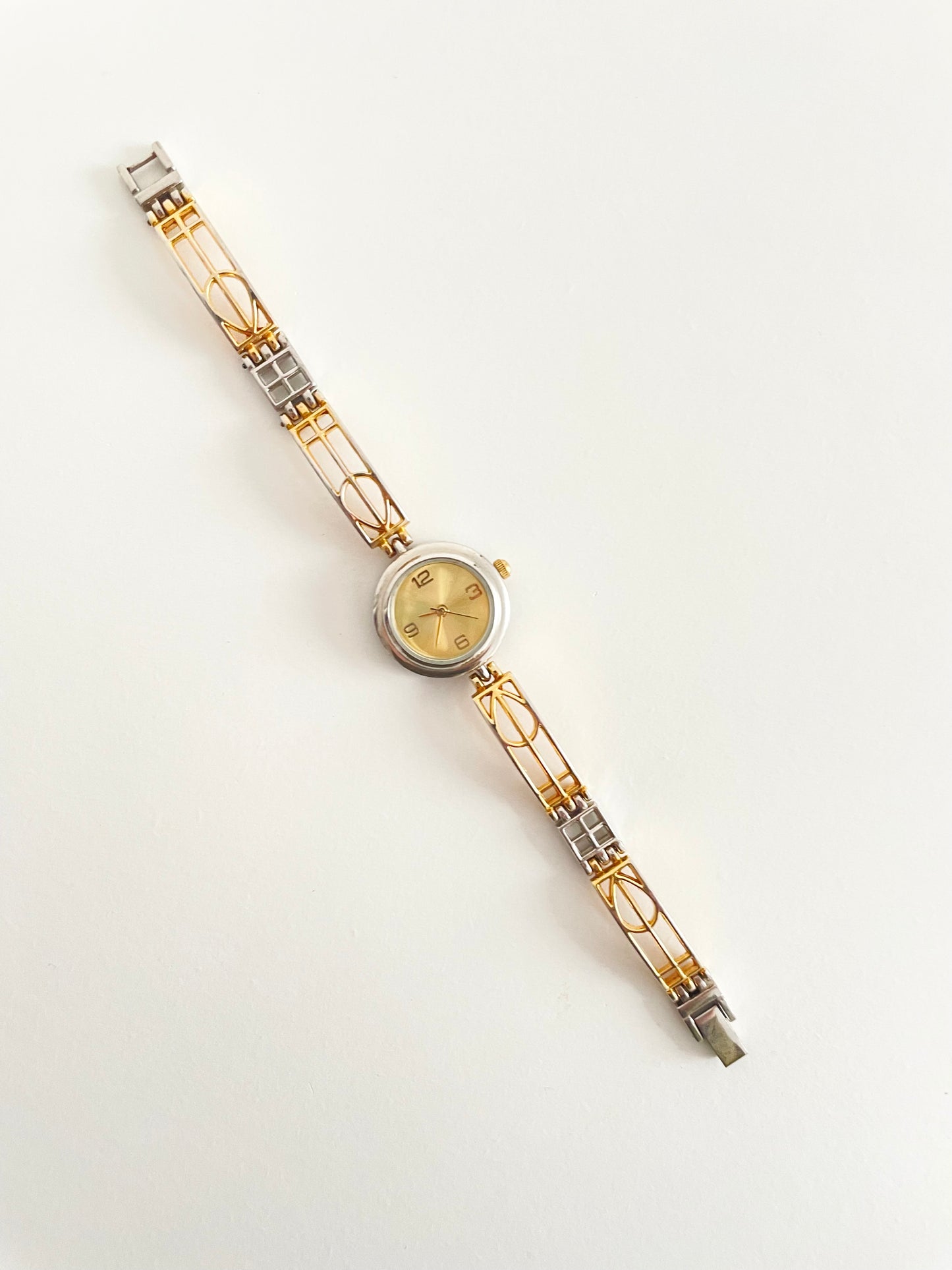 The Freesia Watch