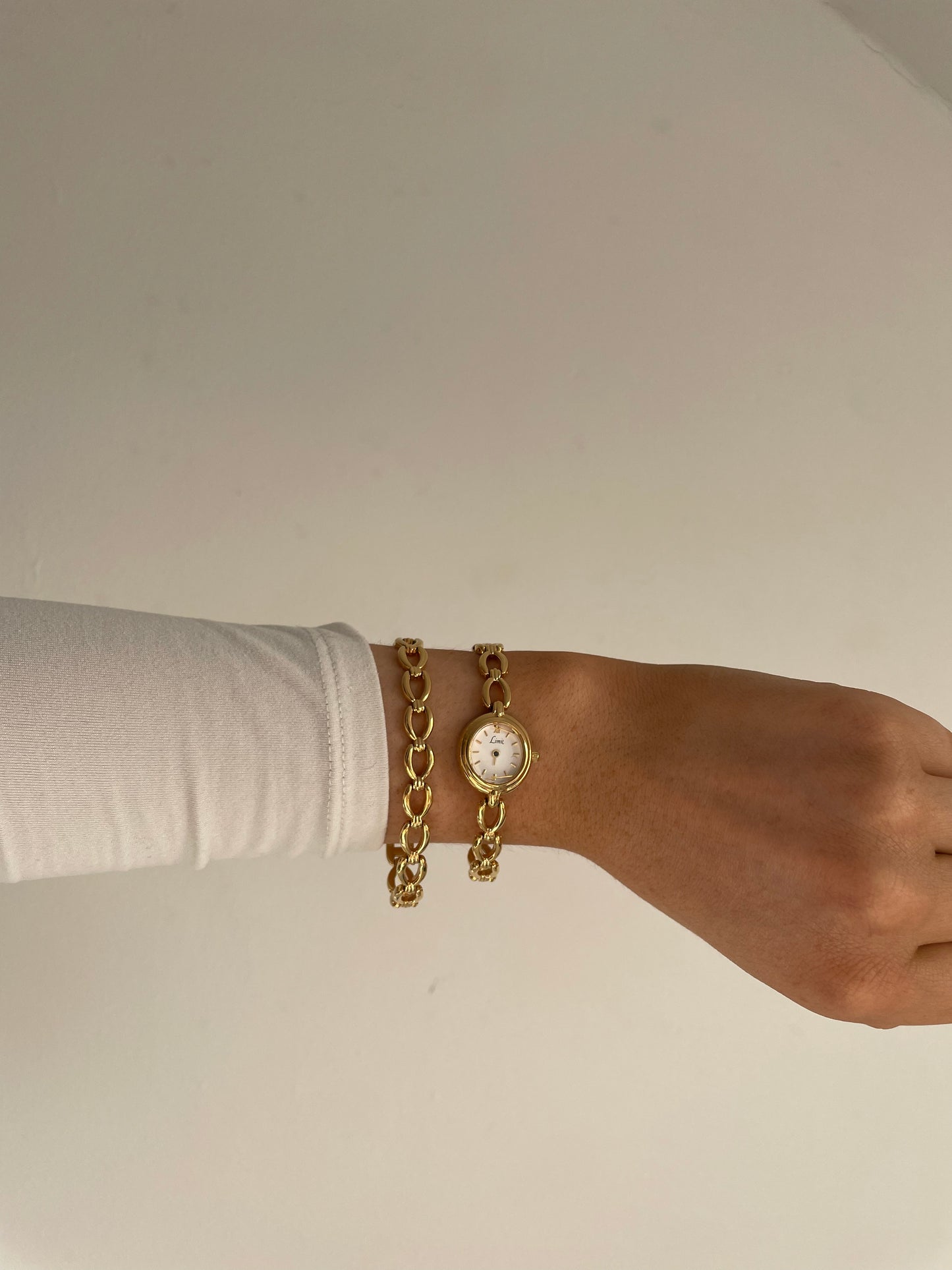 The Mairi Watch & Bracelet Set