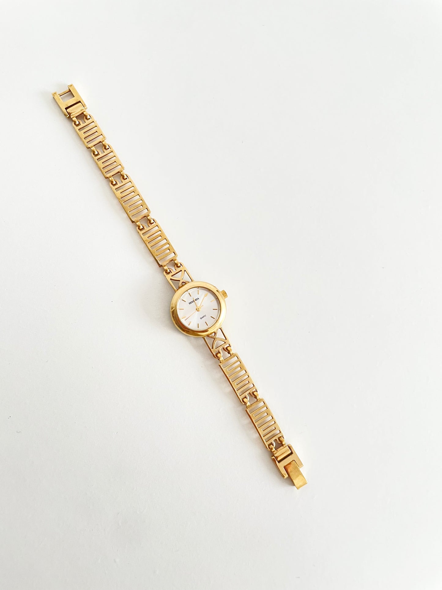 The Aida Watch