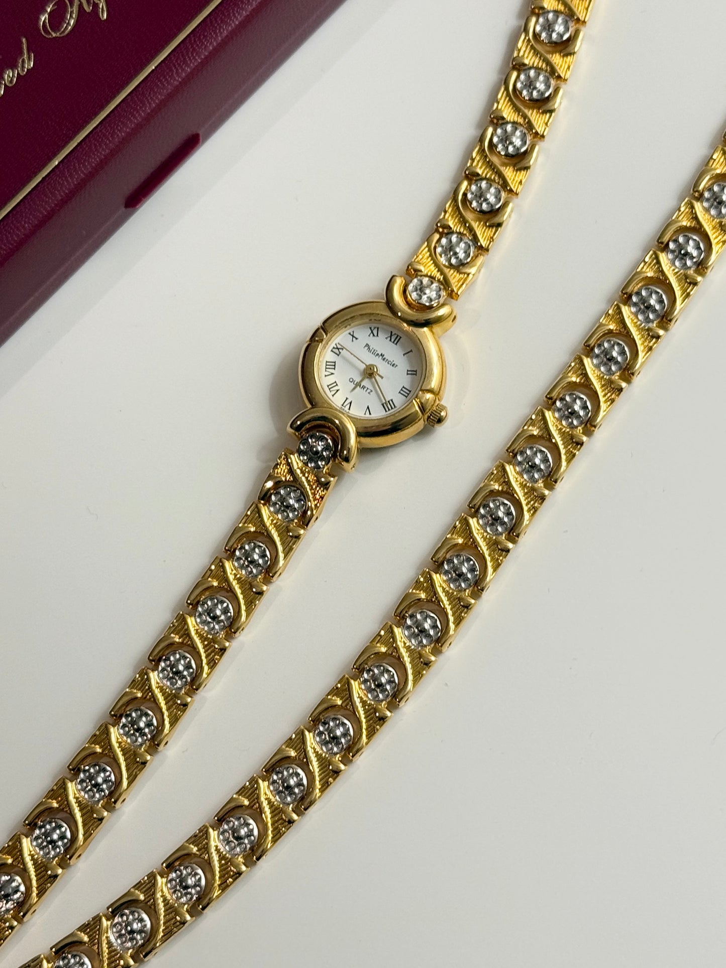 The Cudy Watch & Bracelet Set