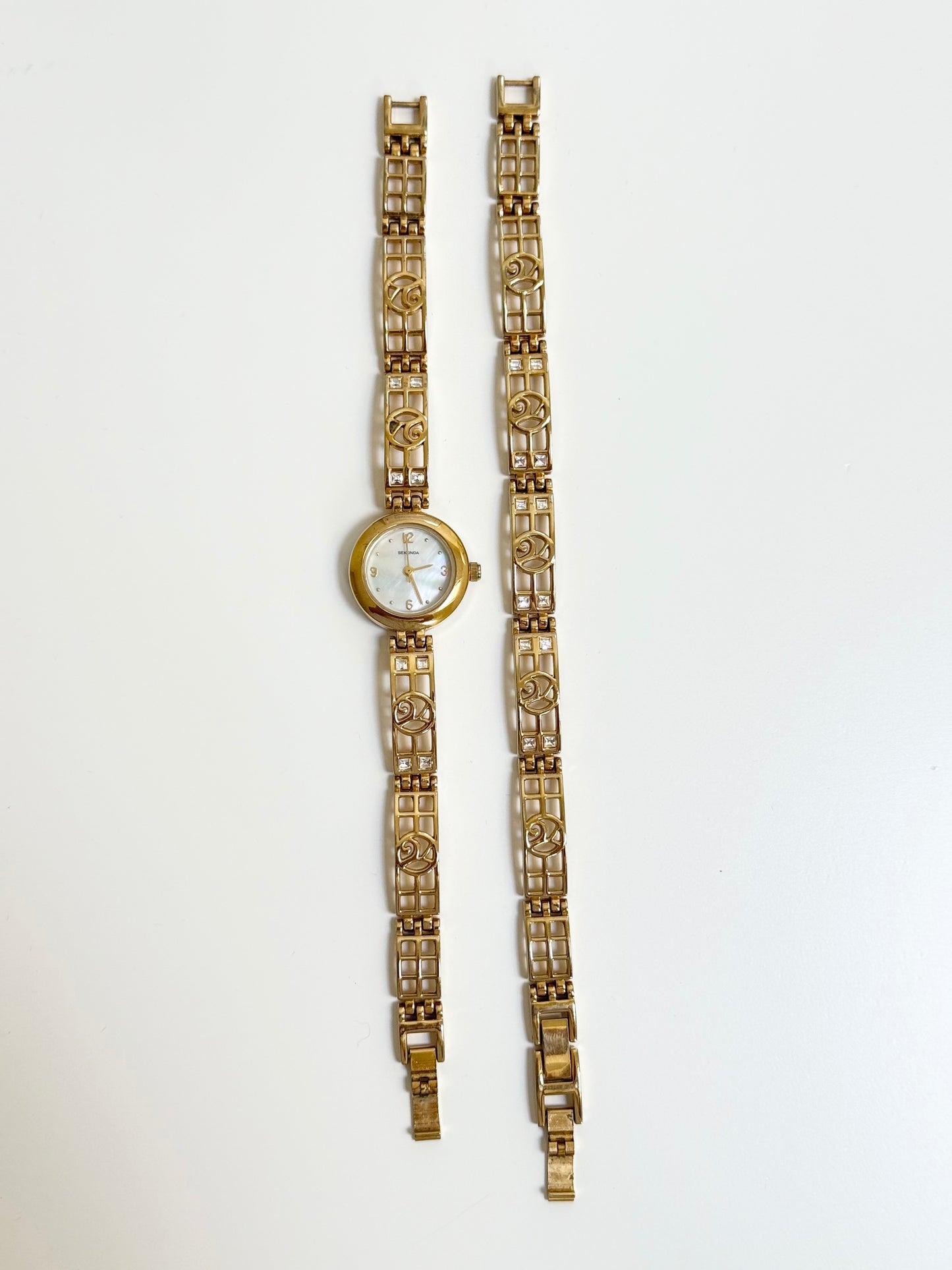 The Antoinette Watch & Bracelet Set