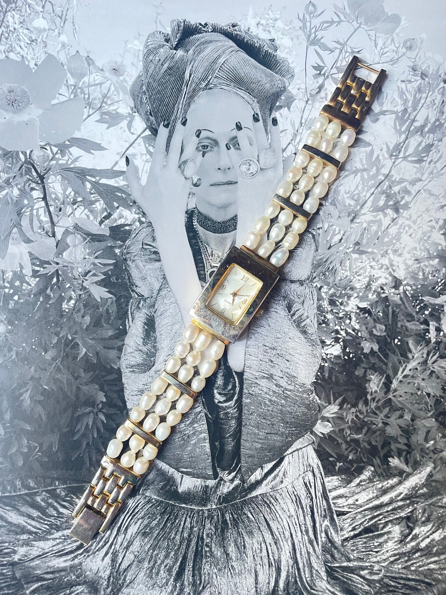 The Lucia Pearl Watch