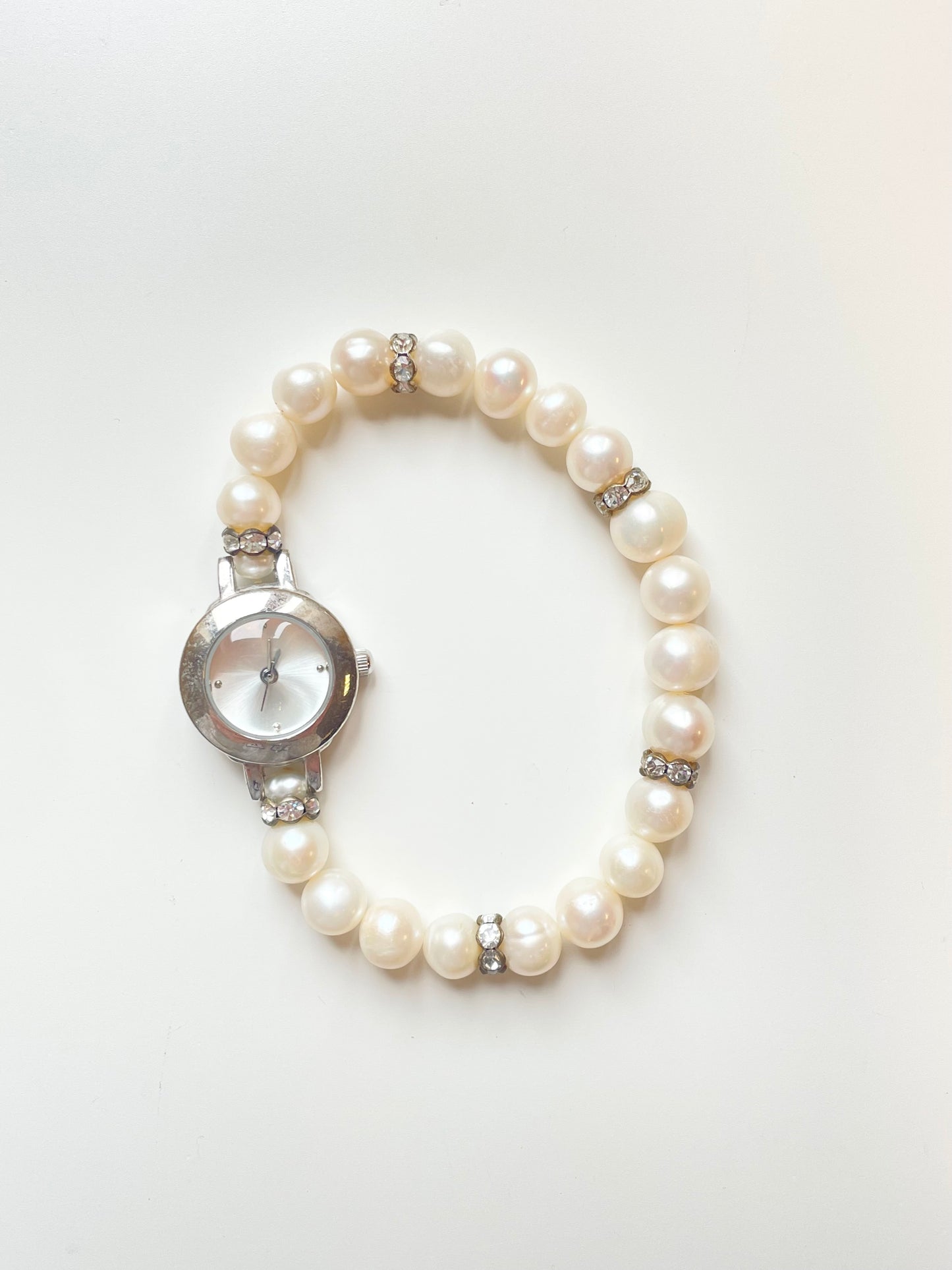 The Pearl Watch