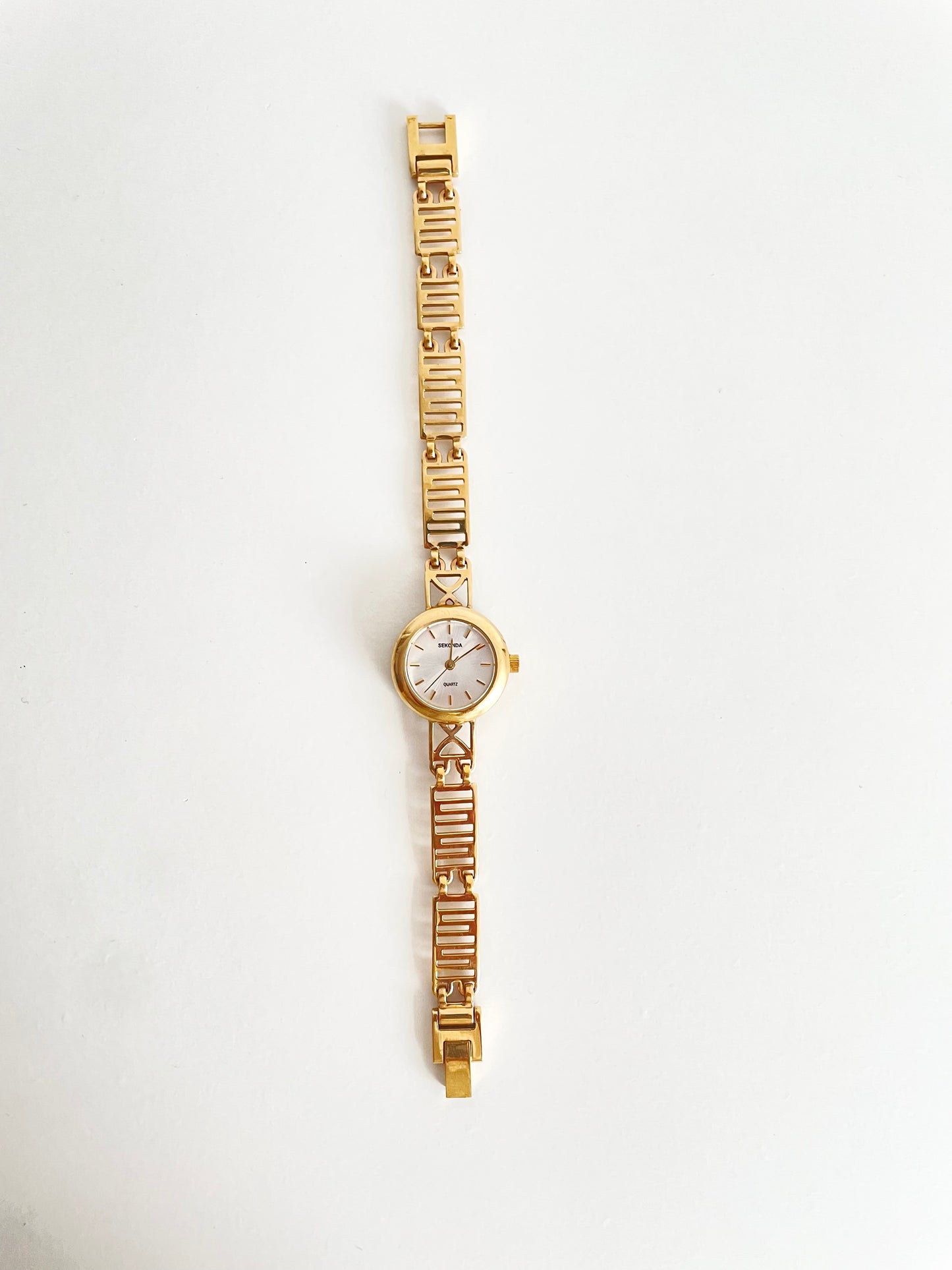 The Aida Watch