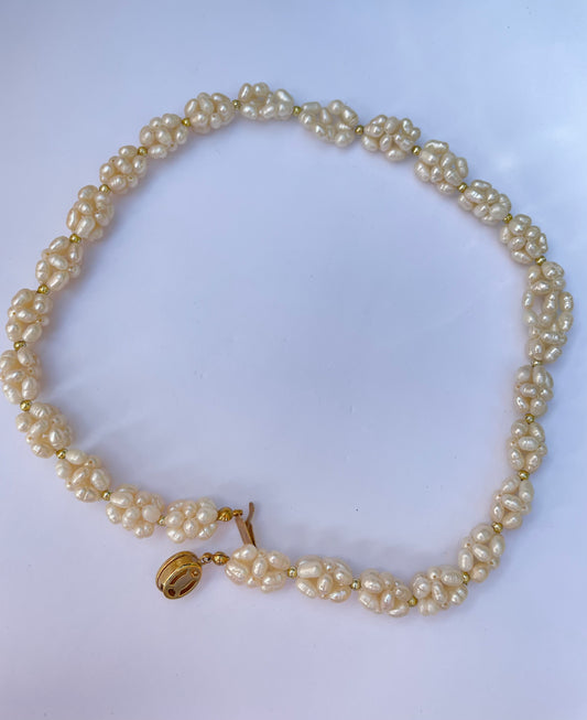 The Avery Pearl Necklace