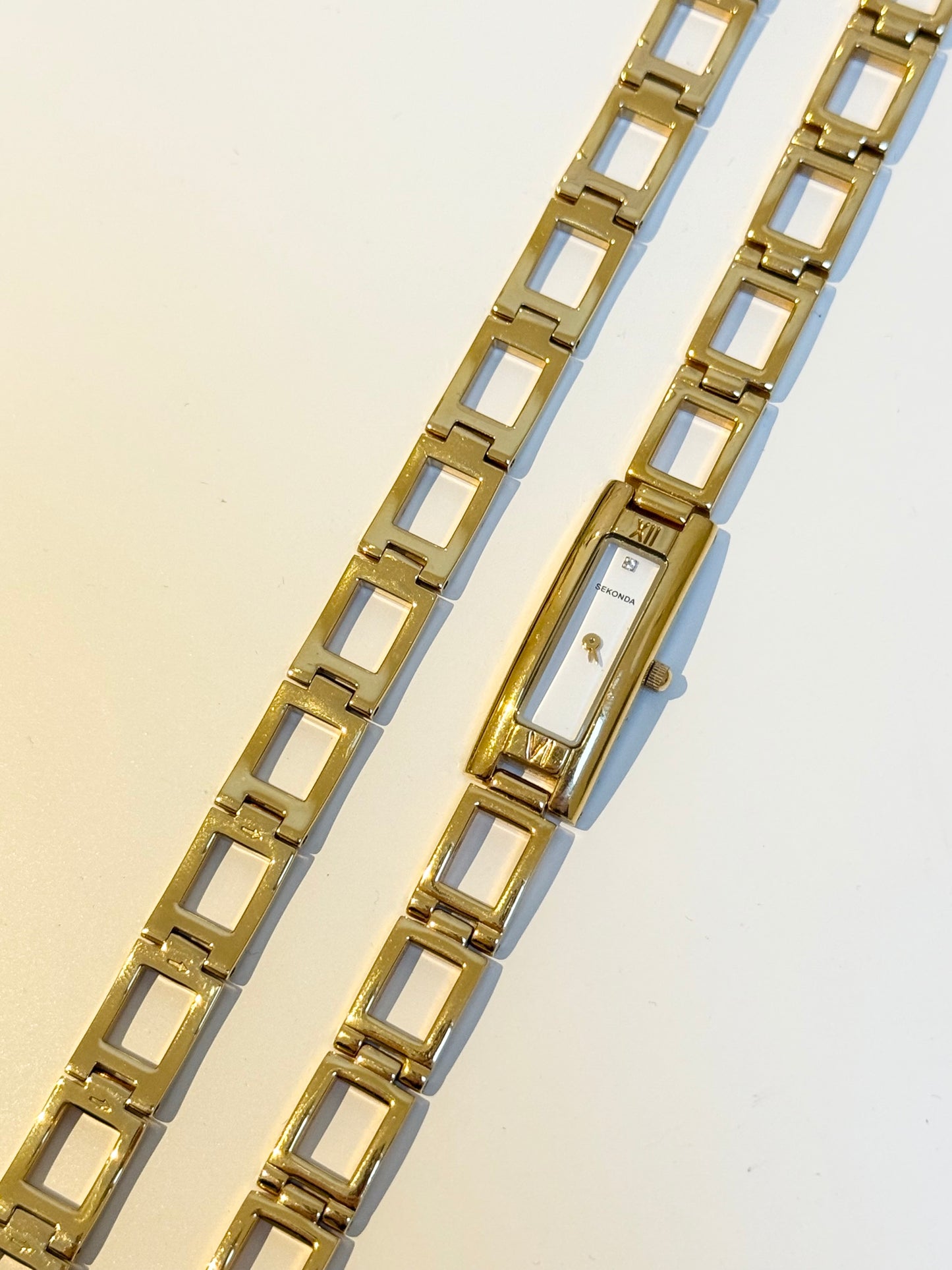 The Scarlett Watch & Bracelet Set