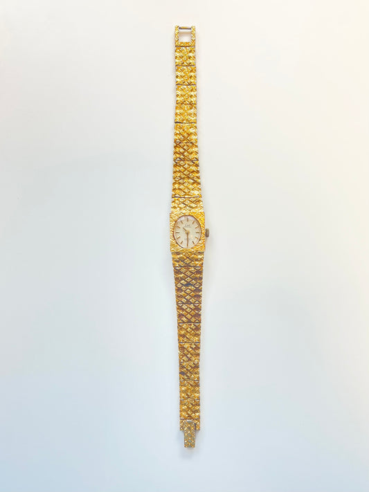 The Essi Watch