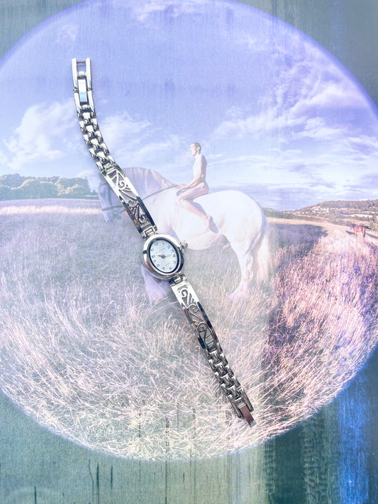 The Iris Watch