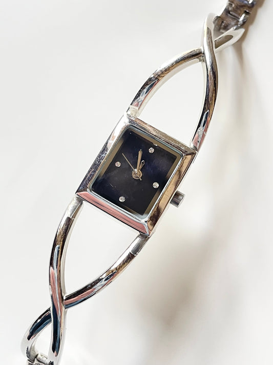 The Hettie Watch