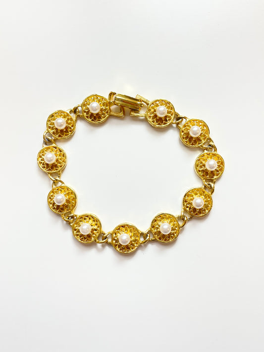 The Aurora Bracelet